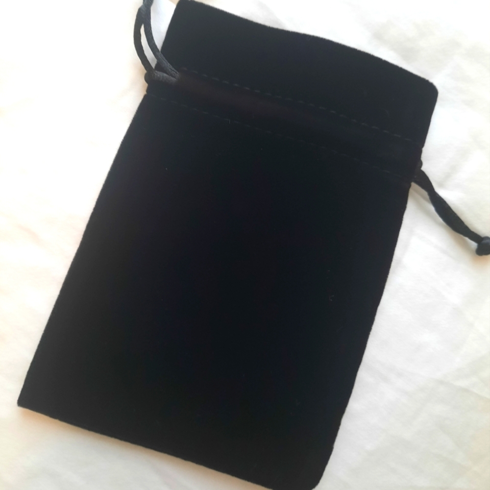 New Set of 25 Velvet Drawstring Jewelry Bag